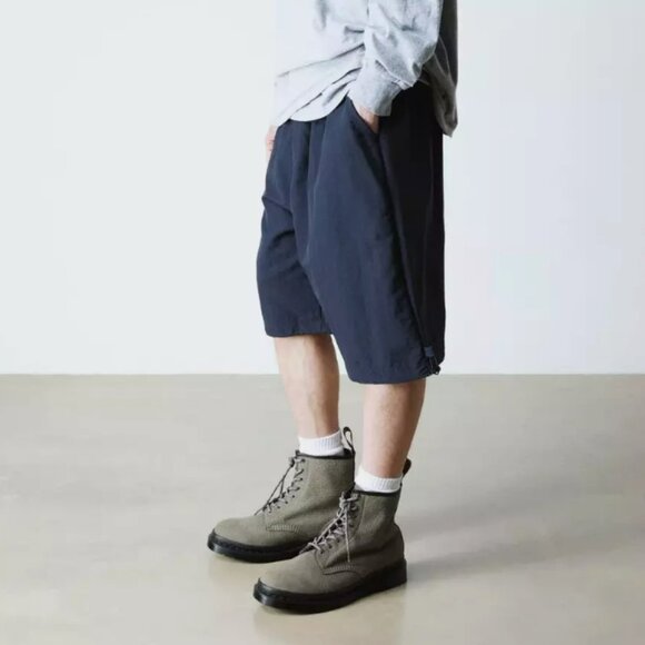 DR. MARTENS 1460 PASCAL MILLED NUBUCK LEATHER BOOTS MSRP$190 COMFY & TIMELESS